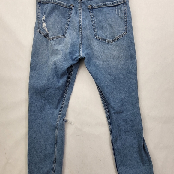 Aeropostale Cheeky Jegging Jeans Women's Sz 8 Blue 5-Pocket Mid Rise Distressed - Picture 9 of 9